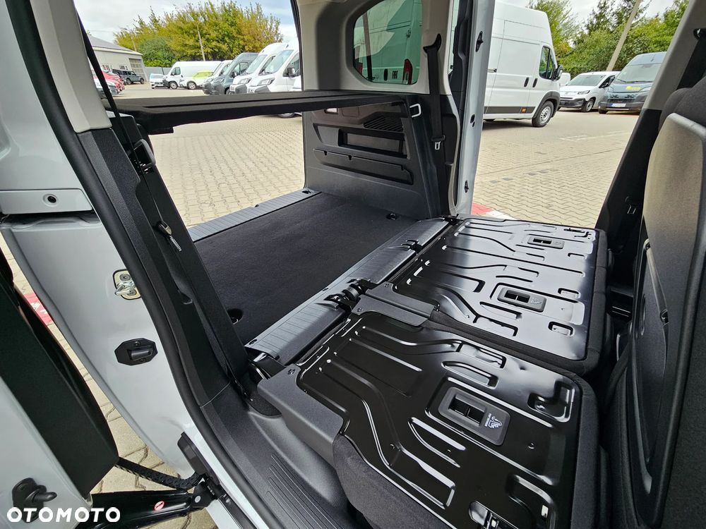 Fiat Qubo - 16