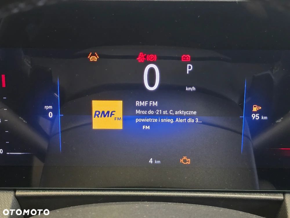 Opel Astra 1.2 T Business Edition S&S - 8