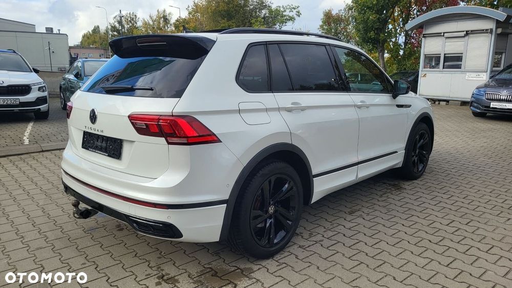 Volkswagen Tiguan - 4