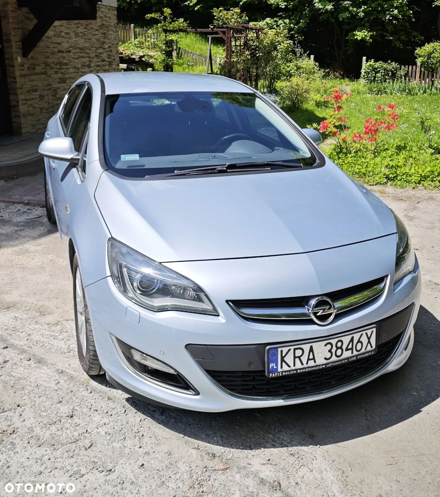 Opel Astra 1.6 CDTI Cosmo - 15
