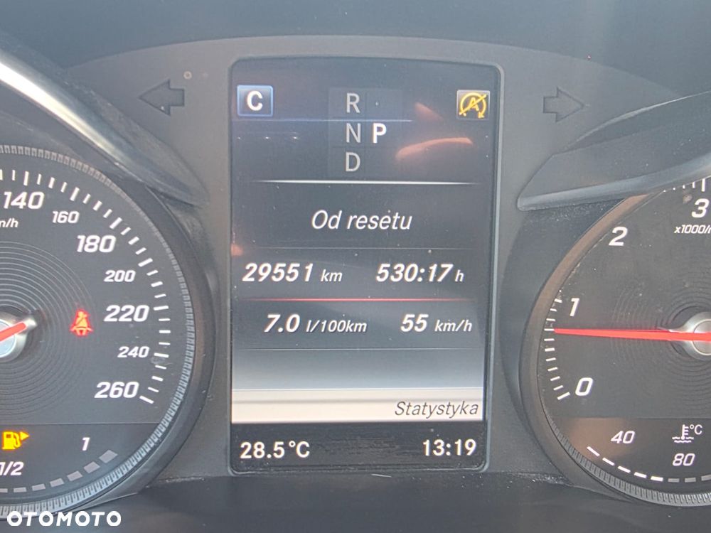 Mercedes-Benz GLC - 27