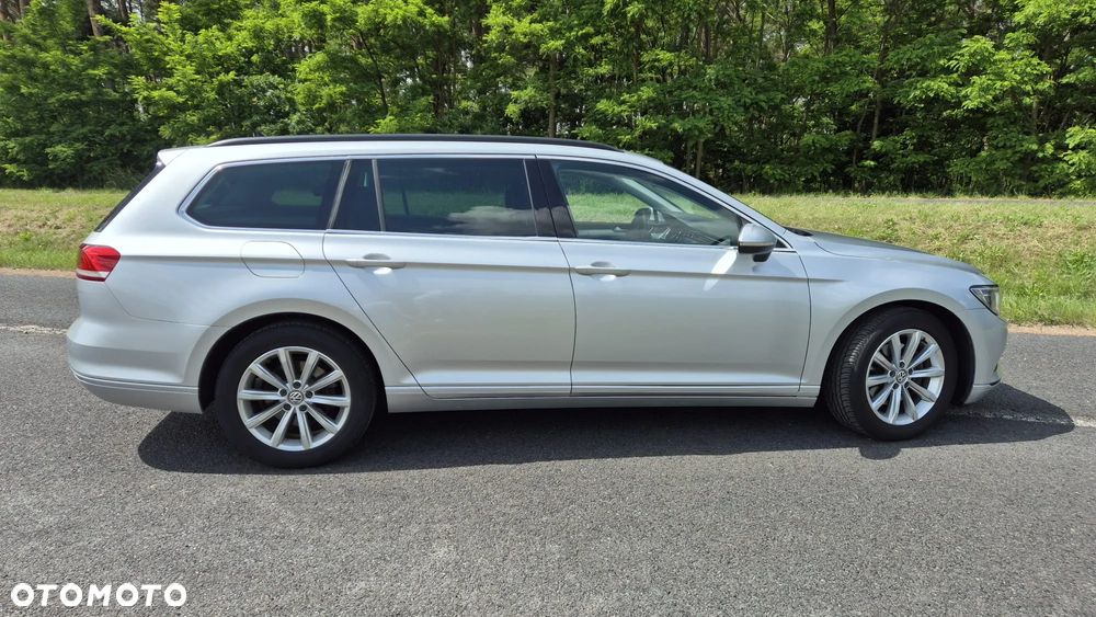 Volkswagen Passat 2.0 TDI SCR 4Mot DSG Comfortline - 6