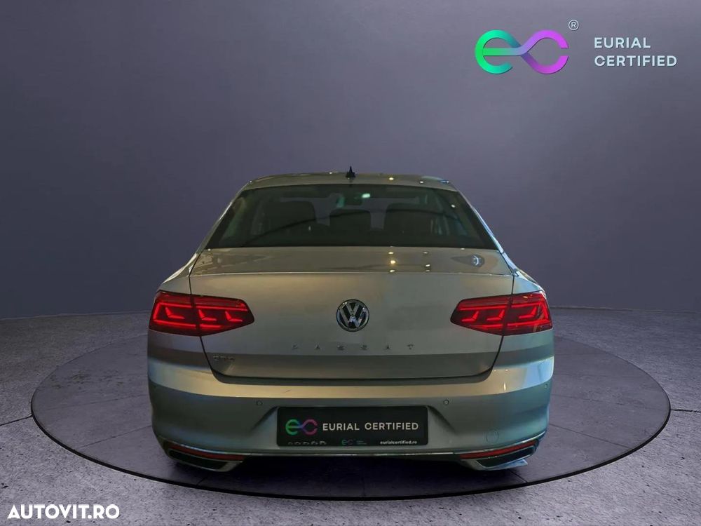 Volkswagen Passat Standard - 3