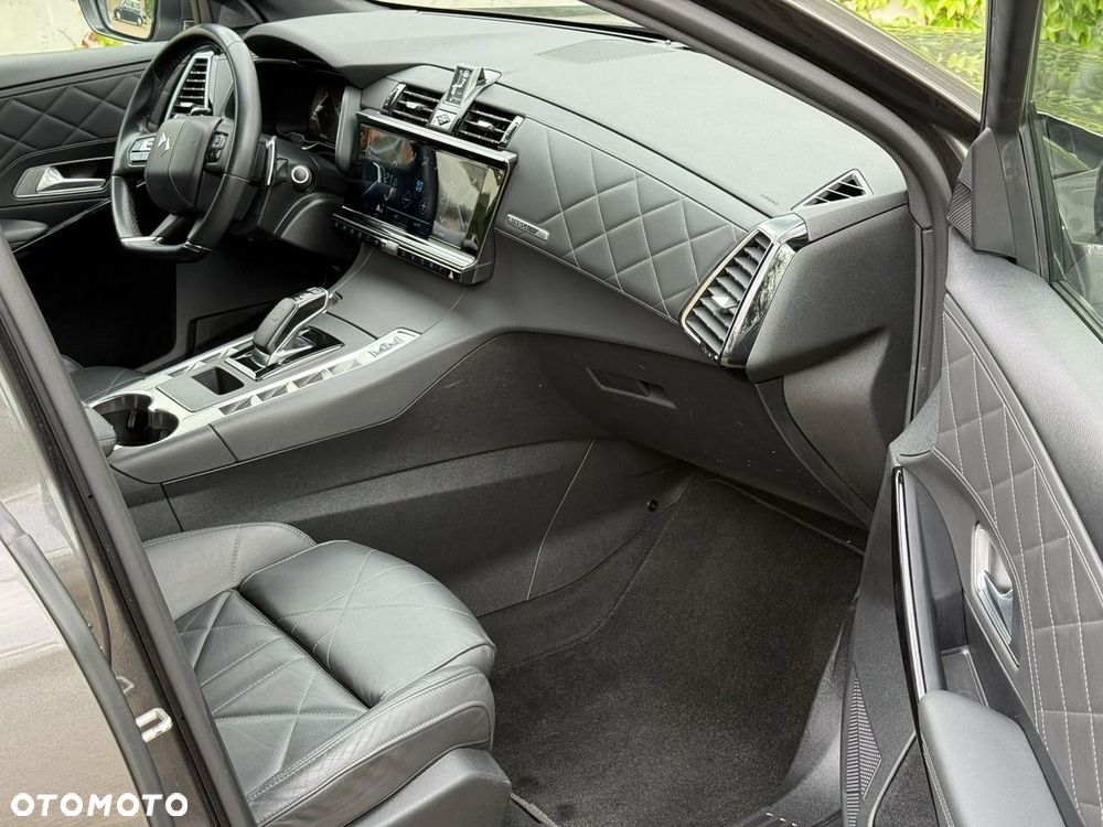 DS Automobiles DS 7 Crossback - 20