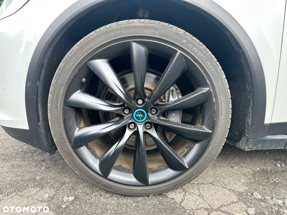 Tesla Model X Long Range Plus - 9