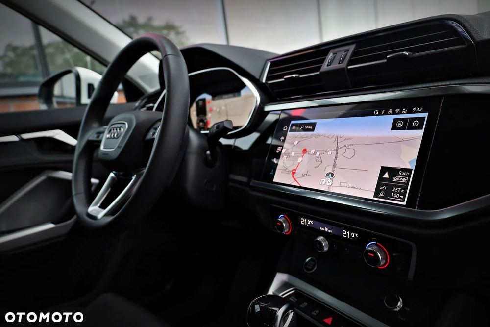 Audi Q3 Sportback - 21