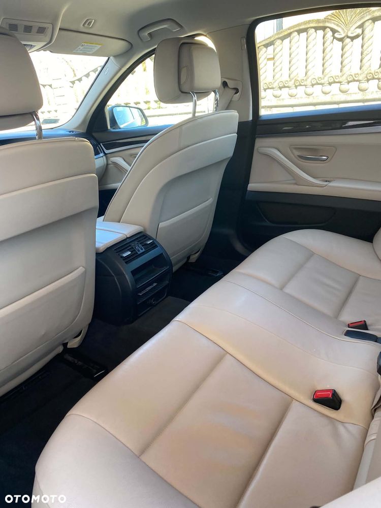 BMW Seria 5 520d - 9