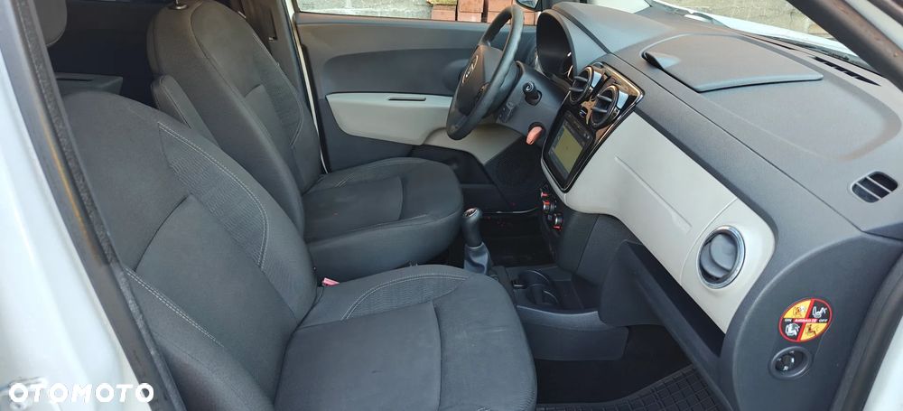 Dacia Lodgy SCe 100 Laureate - 11