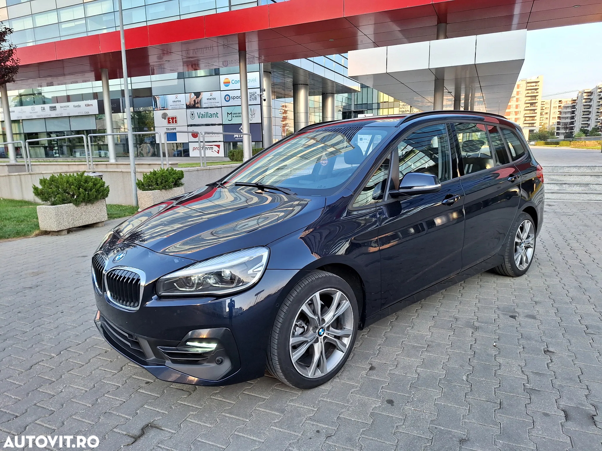 BMW Seria 2 216i Gran Tourer Sport Line - 3