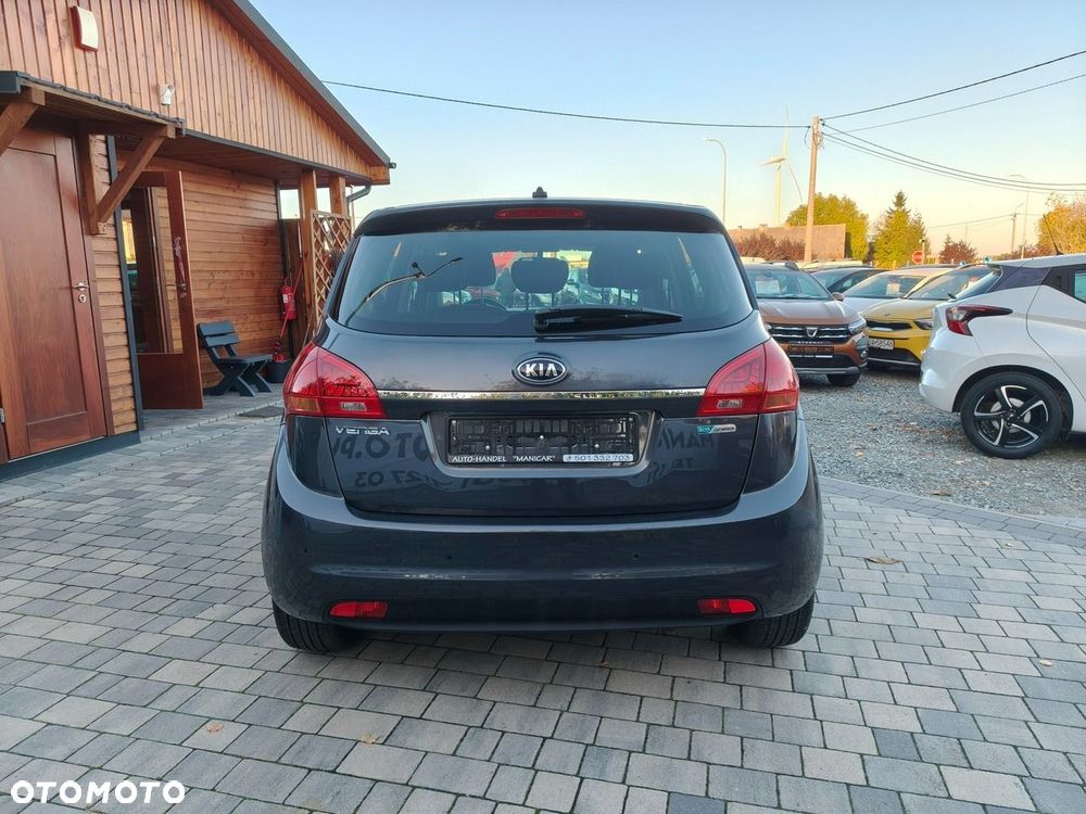 Kia Venga - 6