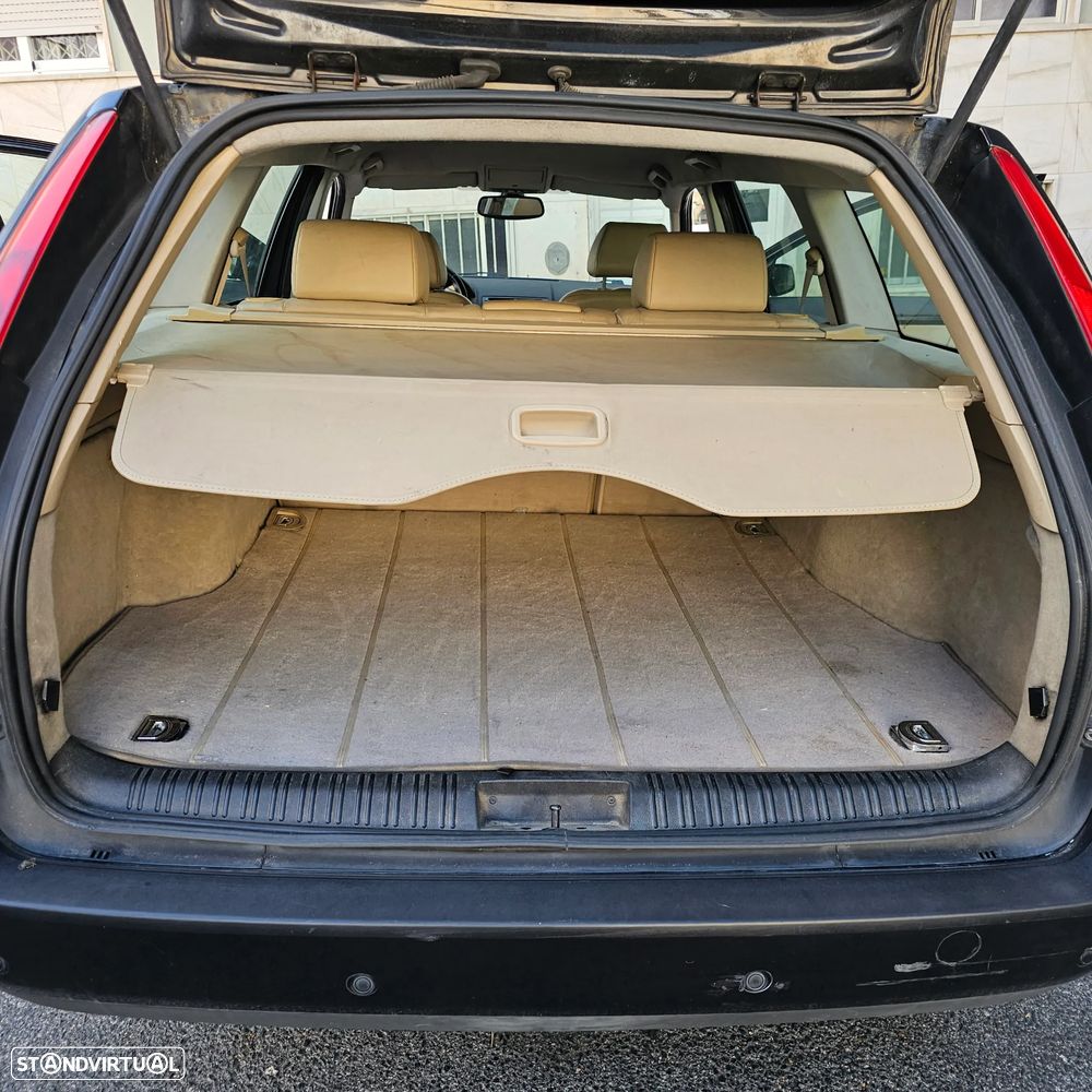 Ford Mondeo SW 2.0 TDCi Ghia - 16