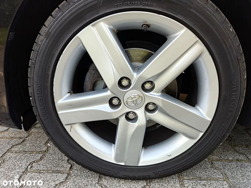 Toyota Auris 1.6 Premium Comfort MS - 35