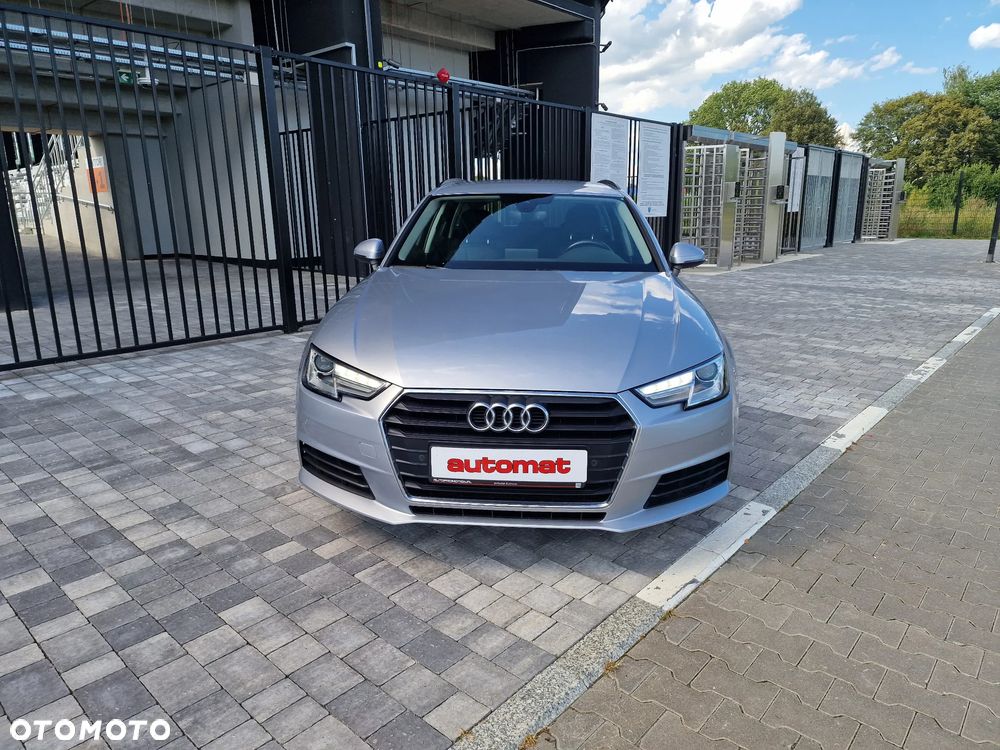 Audi A4 Avant 2.0 TDI S tronic - 36