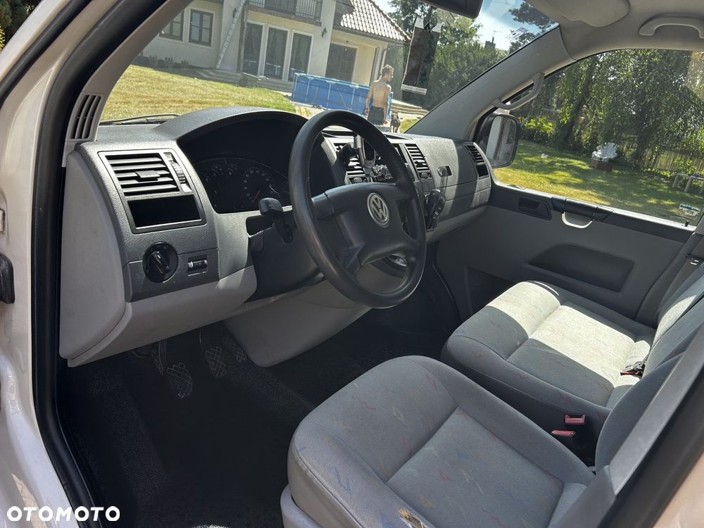 Volkswagen TRANSPORTER T5 - 8
