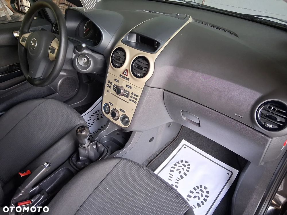 Opel Corsa 1.2 16V Enjoy - 12
