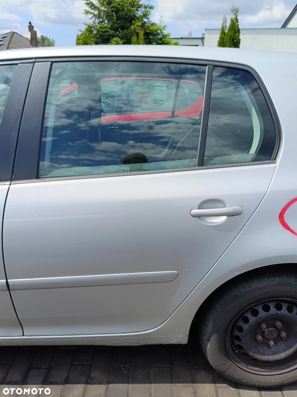VW Golf V 5 03-09 DRZWI LEWE tylne tył kod lakieru LA7W - 1