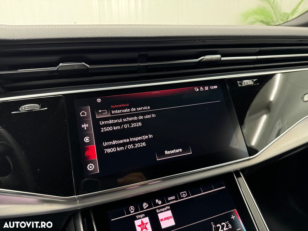 Audi Q8 55 TFSI quattro Tiptronic MHEV - 34