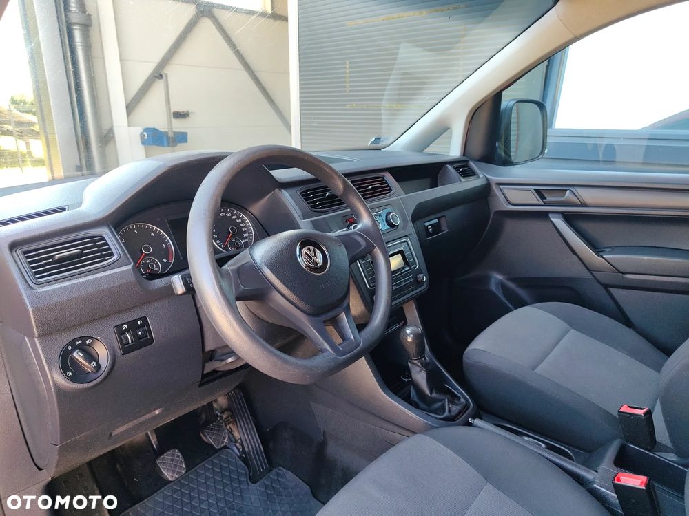 Volkswagen Caddy - 9