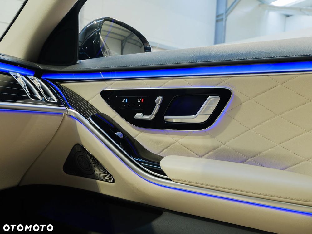 Mercedes-Benz Klasa S 500 4-Matic L 9G-TRONIC - 33