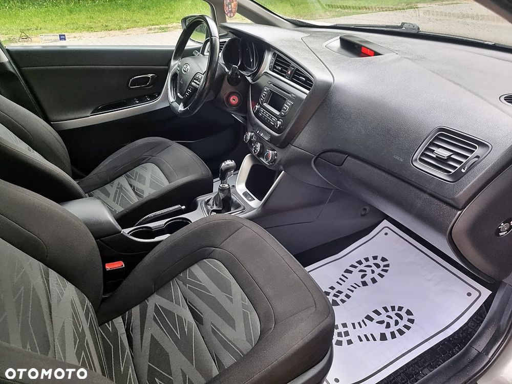 Kia Ceed 1.6 GDI Spirit - 5