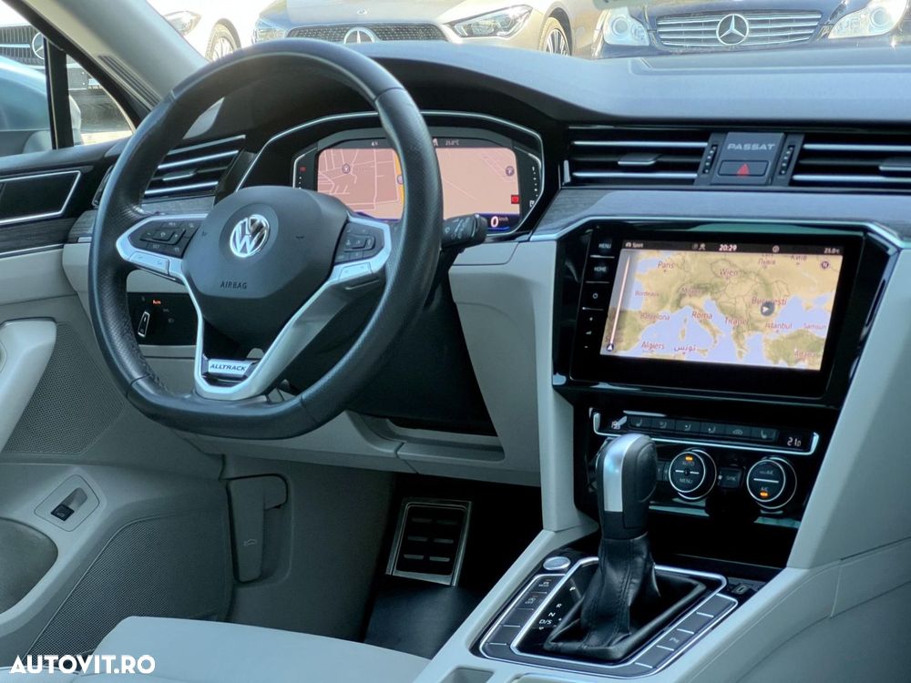 Volkswagen Passat Alltrack 2.0 TDI SCR 4Motion DSG - 10