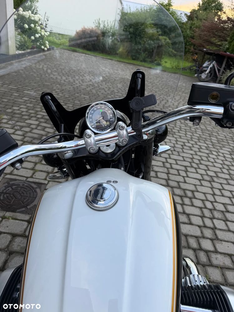 BMW R - 8