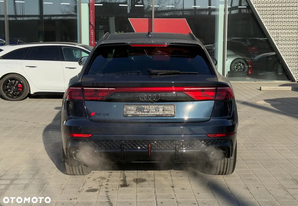 Audi RS Q8 - 18