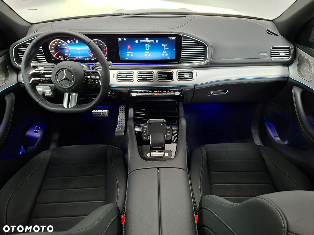 Mercedes-Benz GLE Coupe 300 d mHEV 4-Matic AMG Line - 2