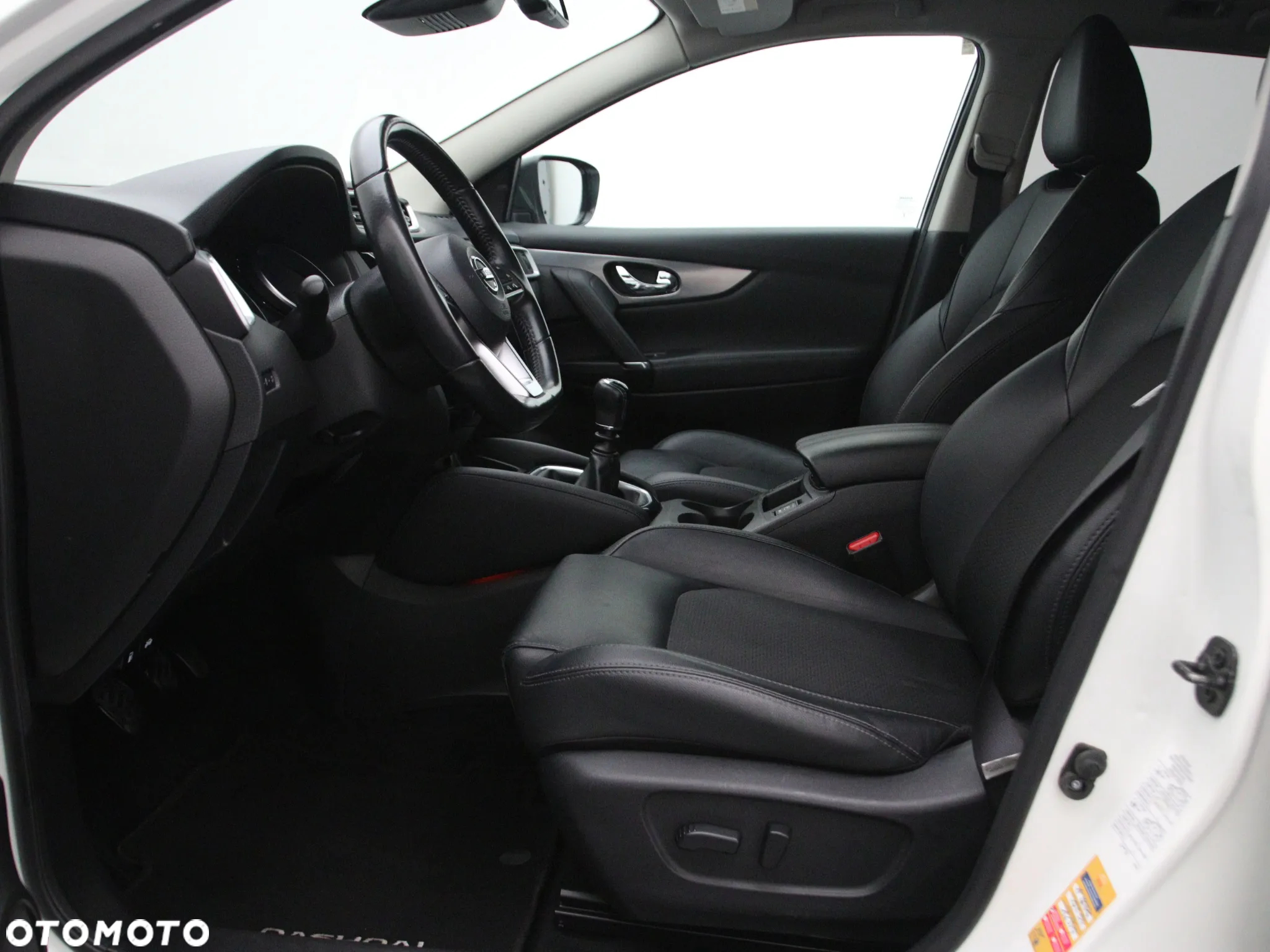 Nissan Qashqai 1.3 DIG-T MHEV Tekna - 29