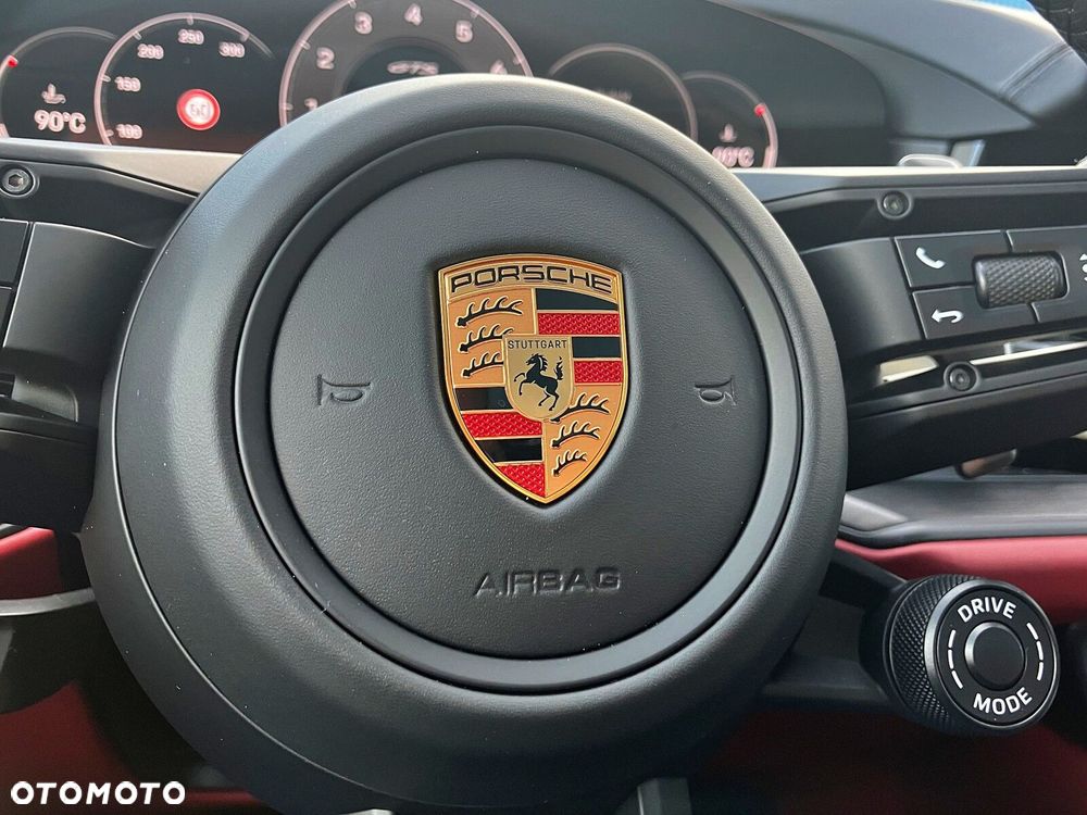 Porsche Cayenne - 35