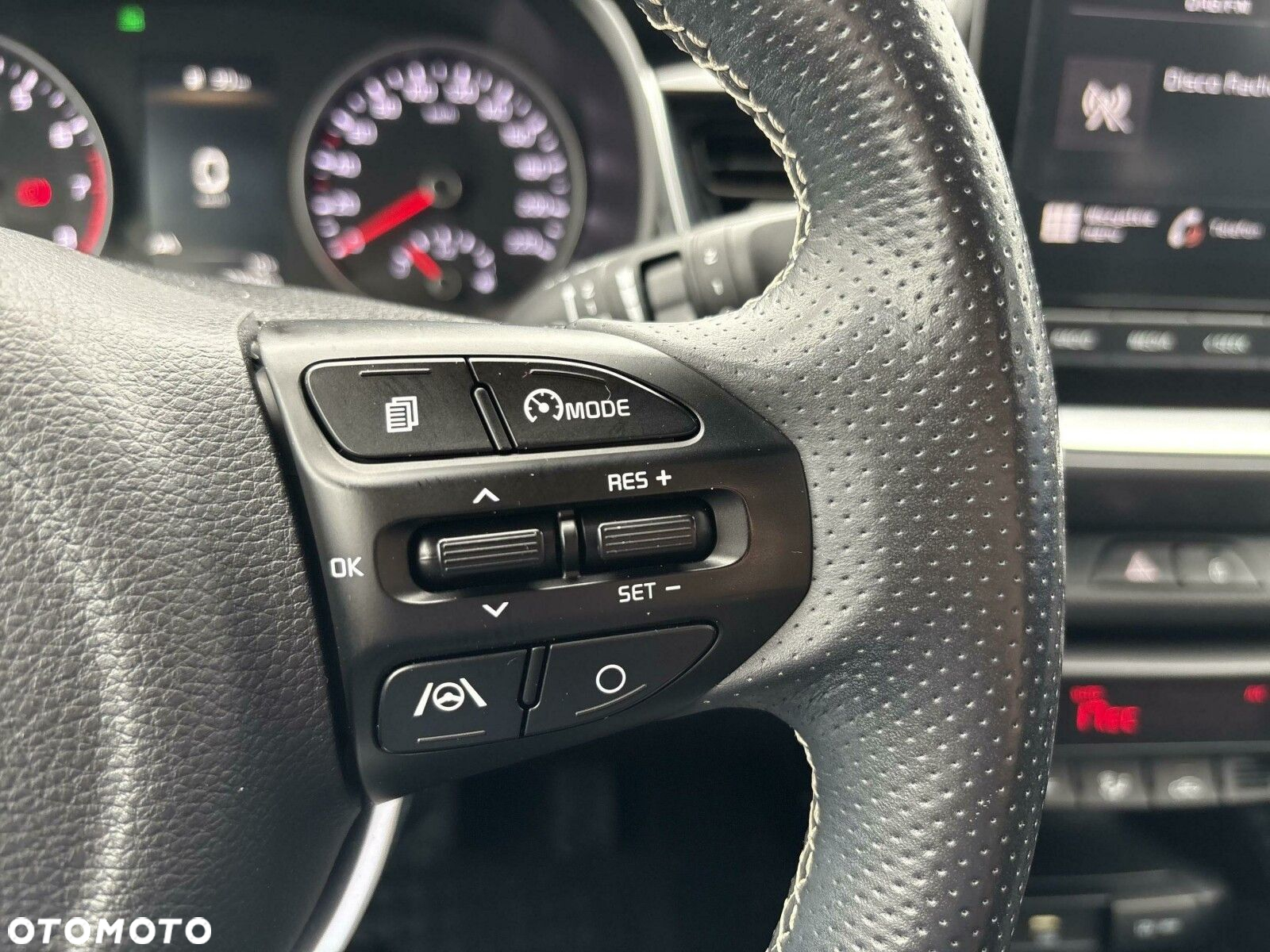 Kia Stonic 1.2 L - 19