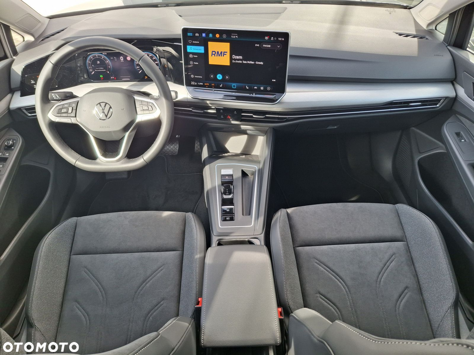Volkswagen Golf - 9