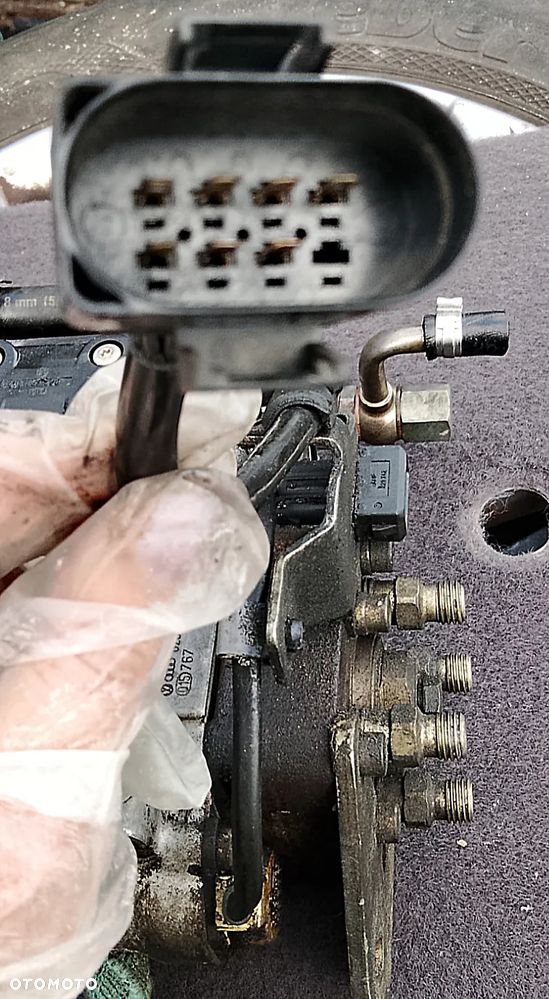 AUDI A6 C5 1.9TDI POMPA WTRYSKOWA - 5