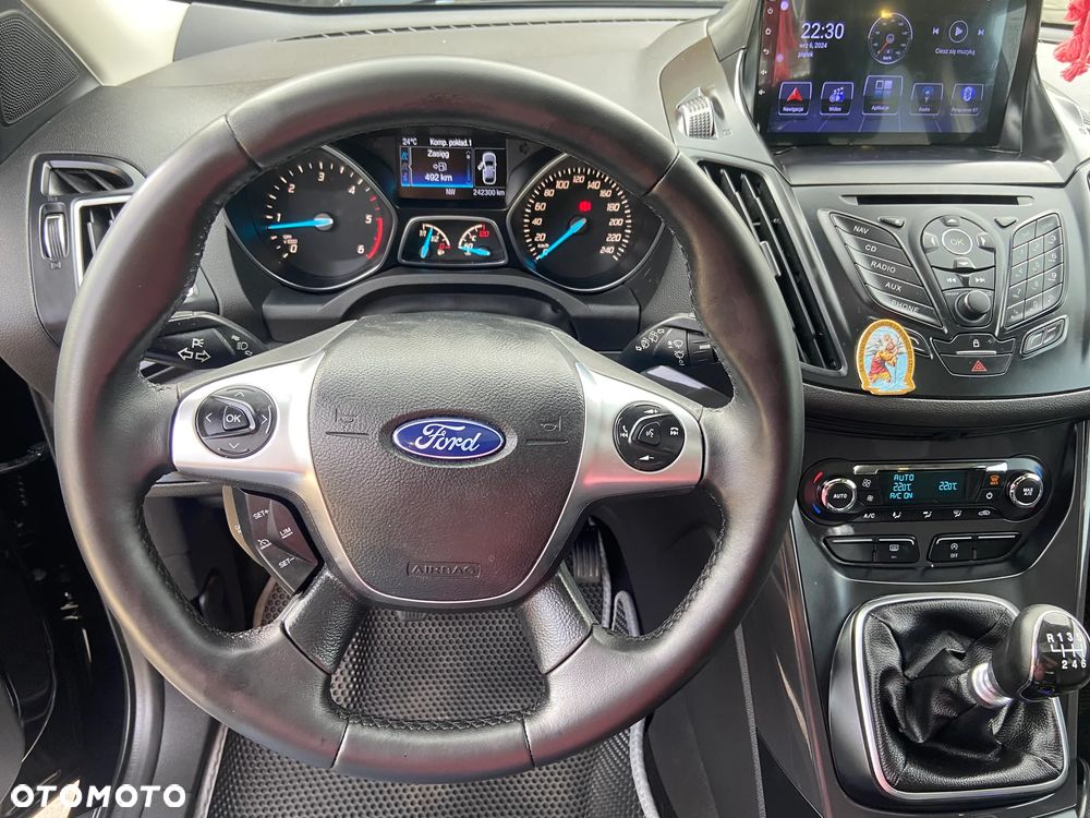 Ford Kuga - 14