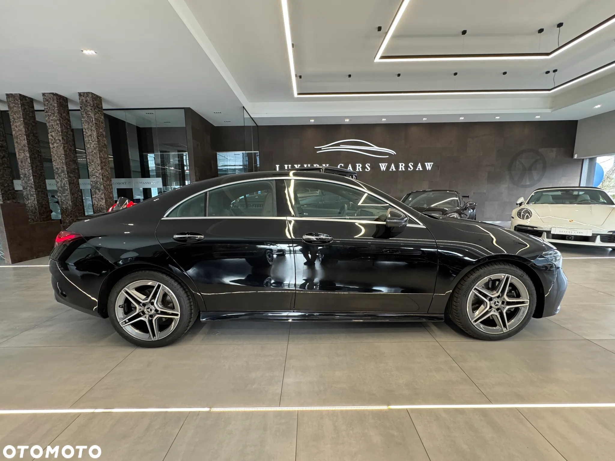 Mercedes-Benz CLA 200 AMG Line 7G-DCT - 2
