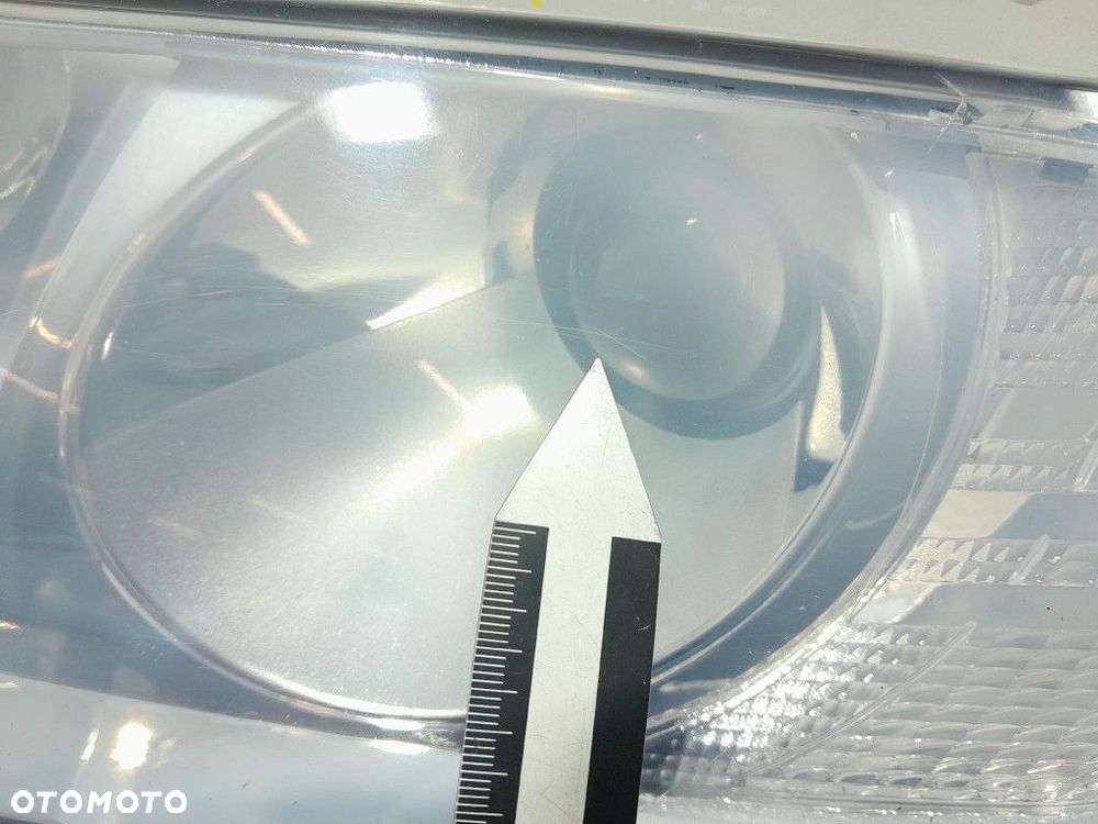 SKODA OCTAVIA II REFLEKTOR LEWY LAMPA PRZÓD EU - 3