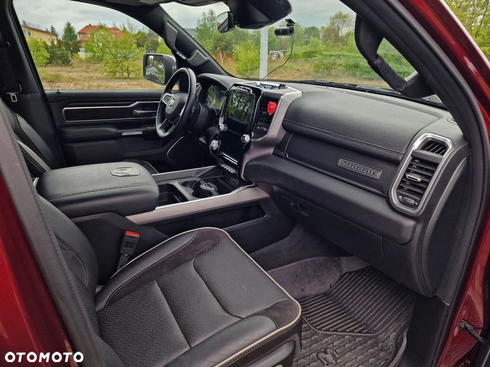 RAM 1500 Crew Cab Laramie - 9