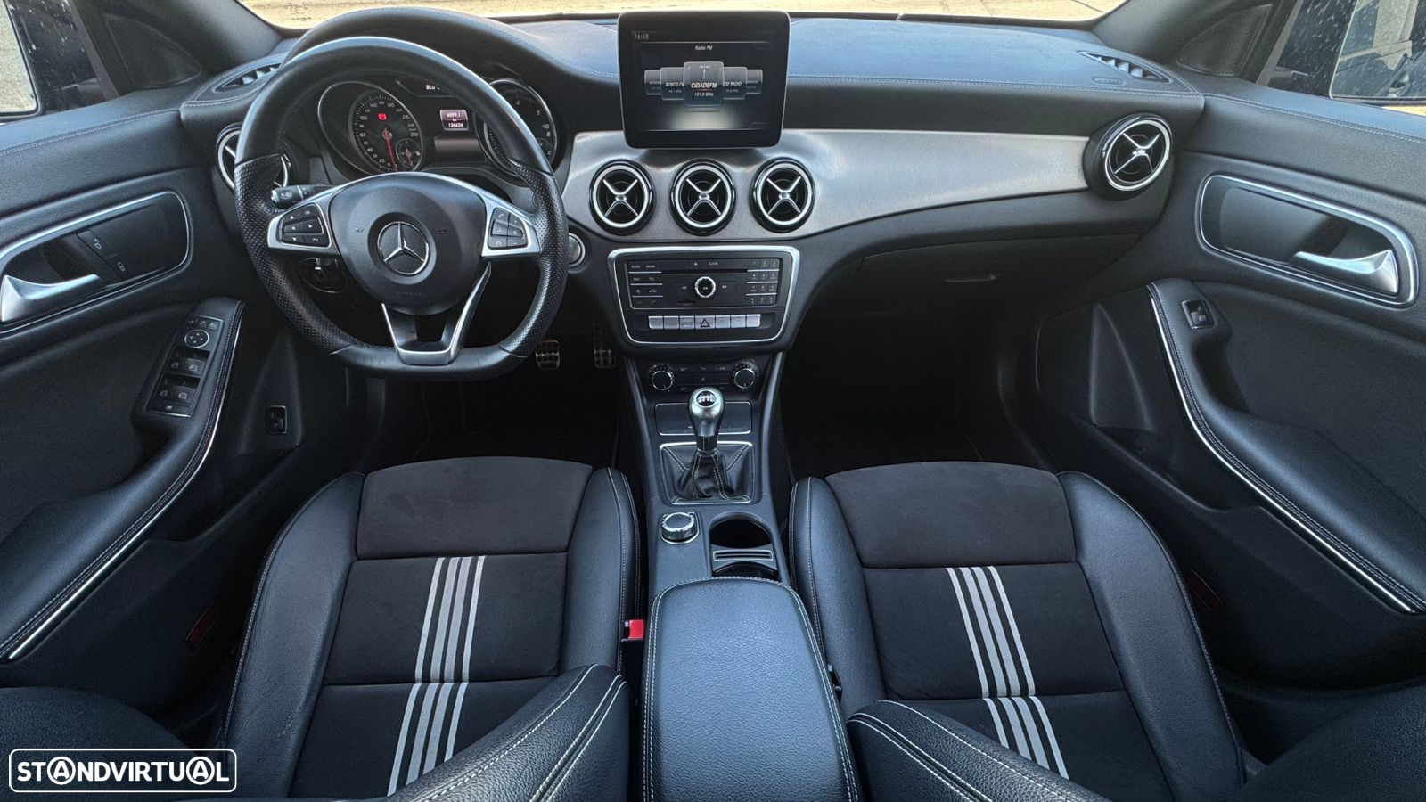 Mercedes-Benz CLA 180 d AMG Line - 13
