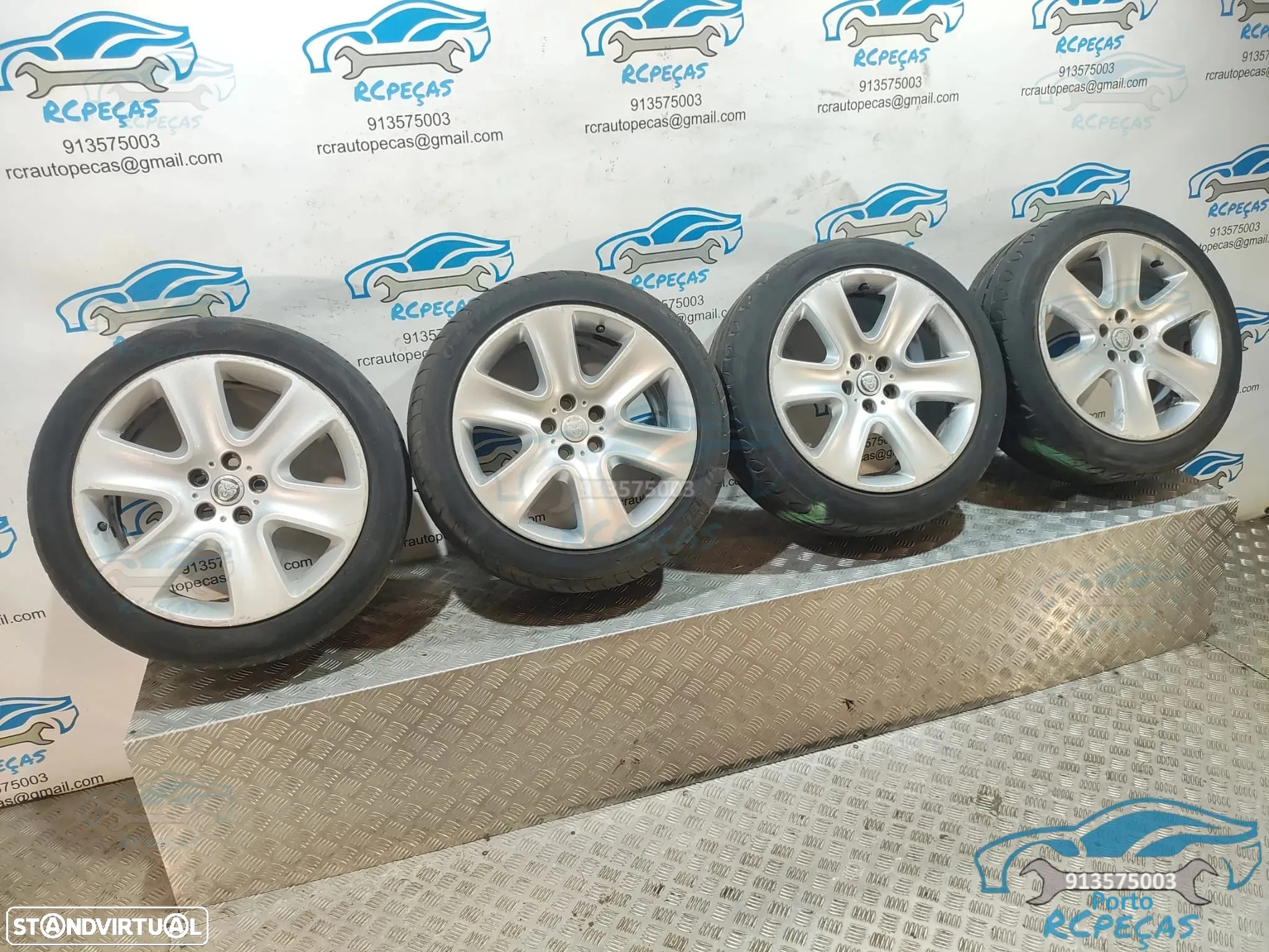 Jantes Originais 18" Jaguar - 5x108 - 8,5J | ET49 - Jante | 18 Polegadas | 8X231007BA | 5 x 108 | 245 45 18 | Conjunto - 11