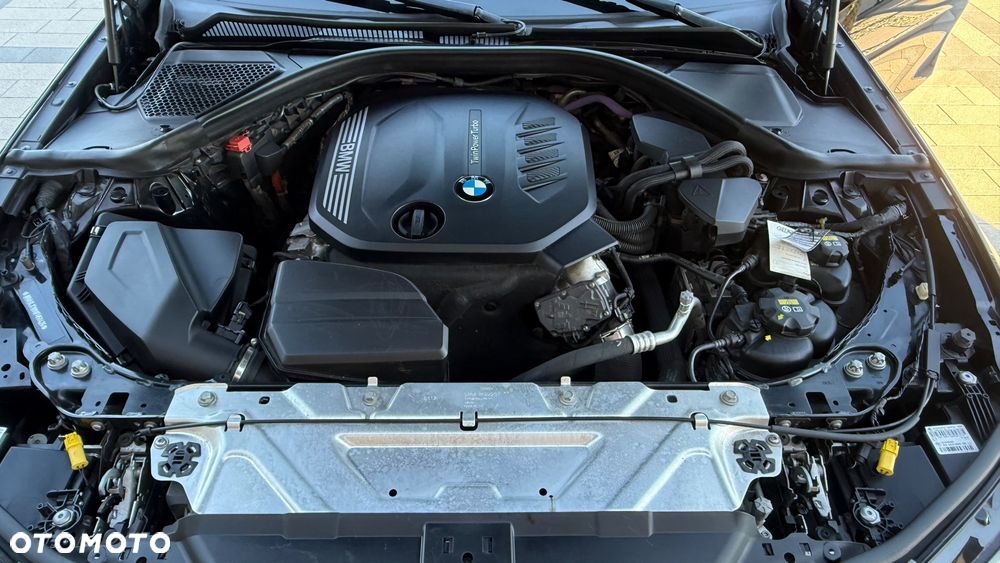BMW Seria 3 318d mHEV M Sport - 33