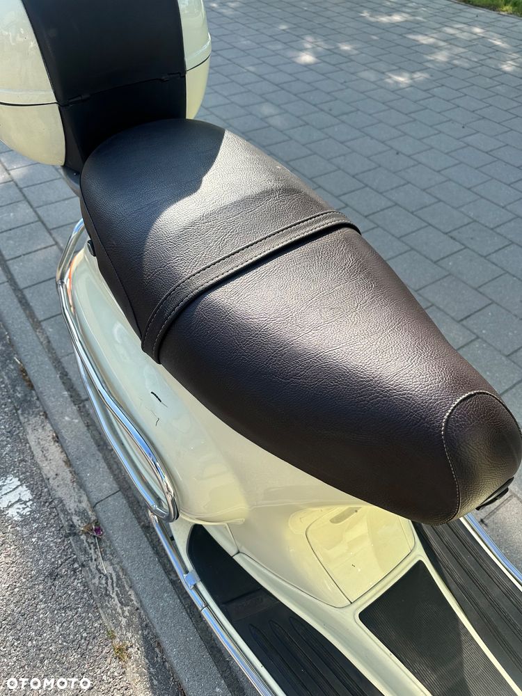 Vespa ET - 13