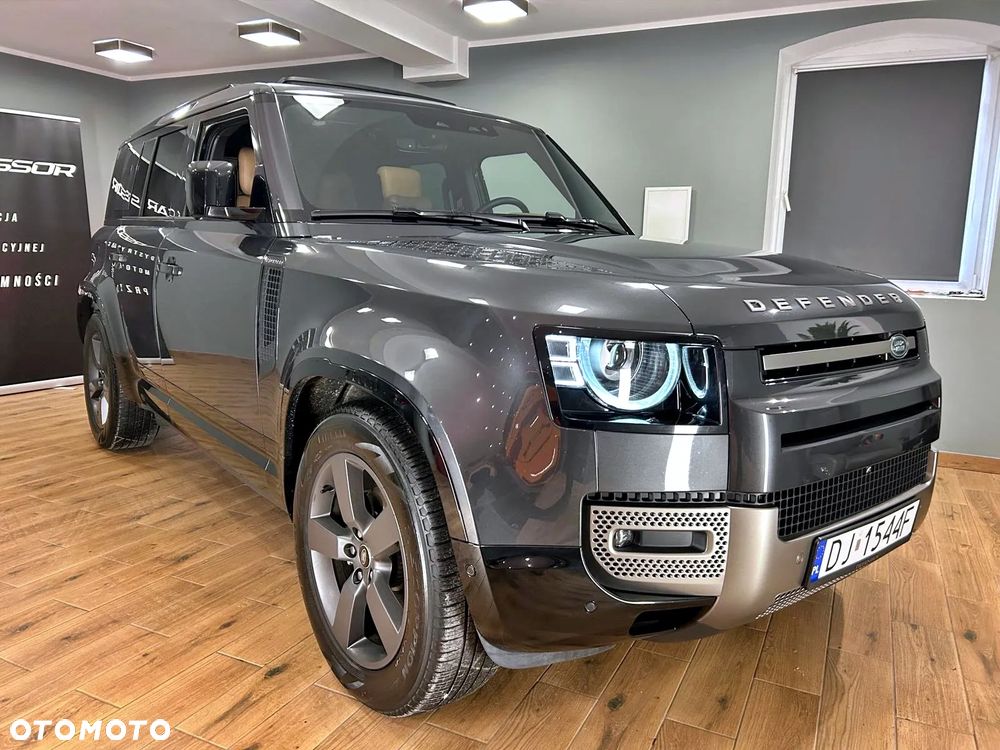 Land Rover Defender 3.0 D250 mHEV X-Dynamic HSE - 5