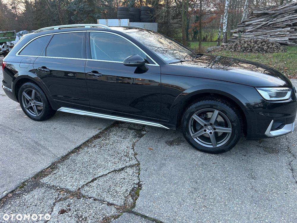 Audi A4 Allroad - 14