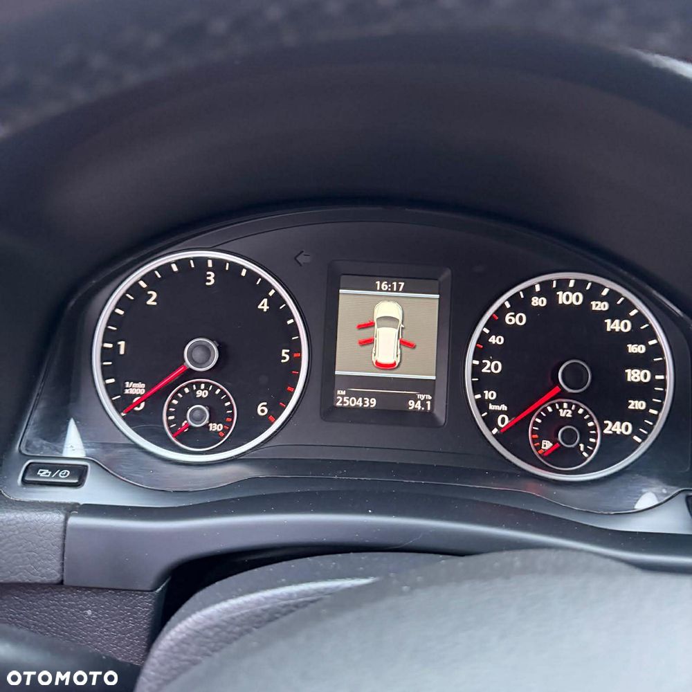 Volkswagen Tiguan 2.0 TDI 4Mot Track&Style DSG - 5