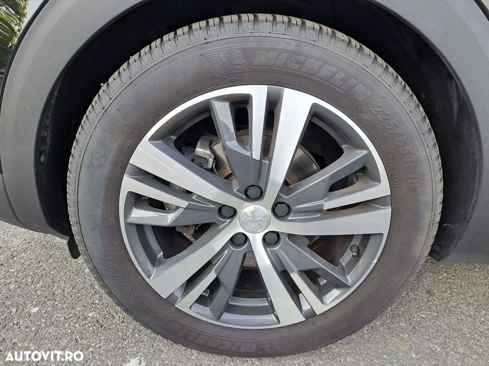 Peugeot 3008 1.2 PureTech Turbo S&S GT-Line - 20