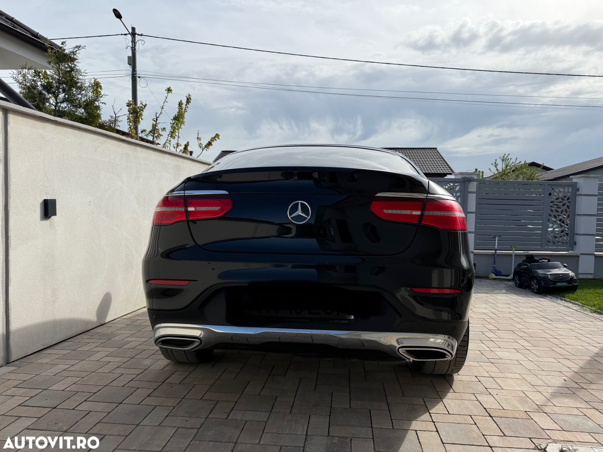 Mercedes-Benz GLC Coupe 220 d 4Matic 9G-TRONIC - 5
