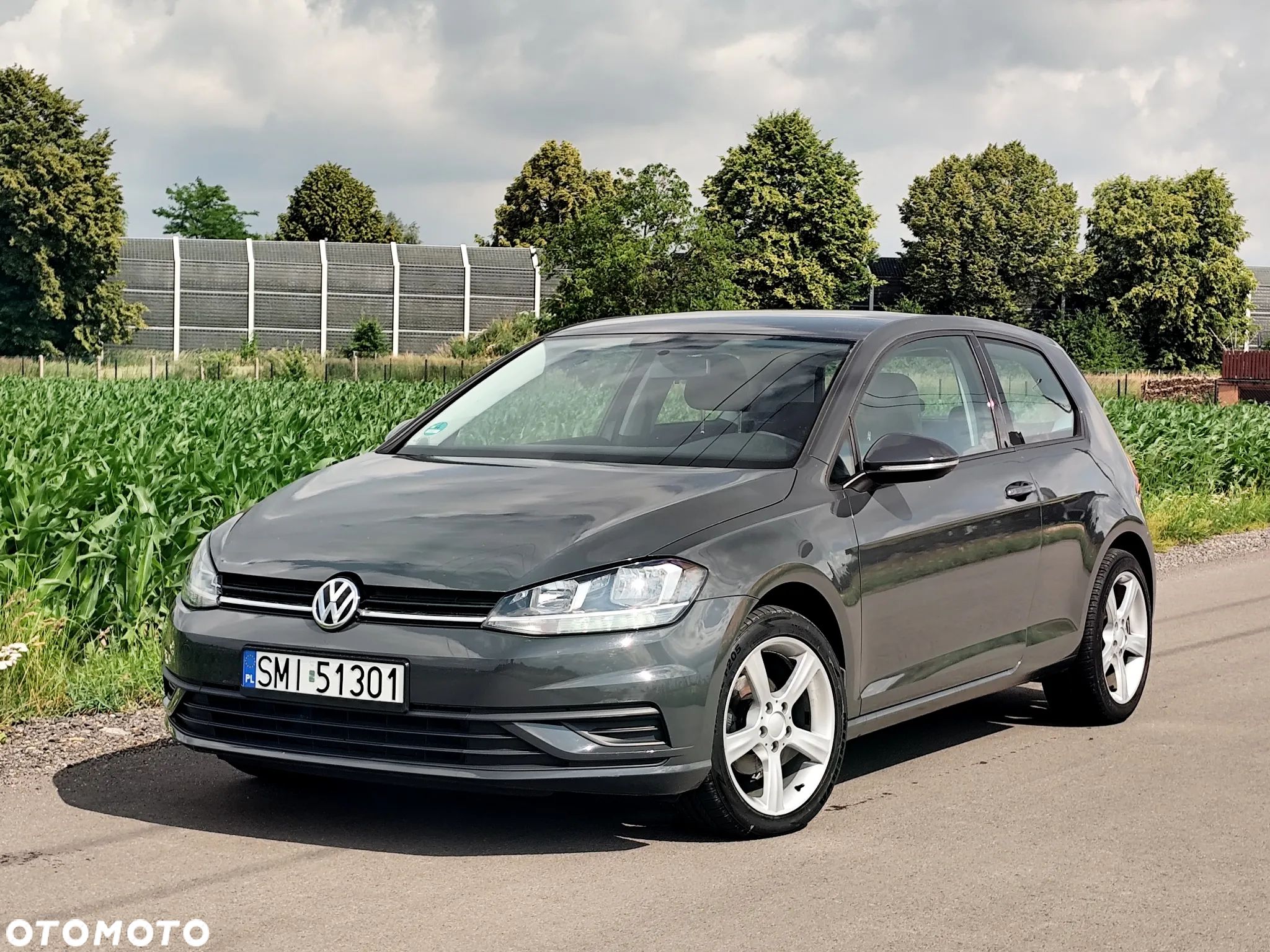 Volkswagen Golf VII 1.0 TSI BMT Trendline - 1