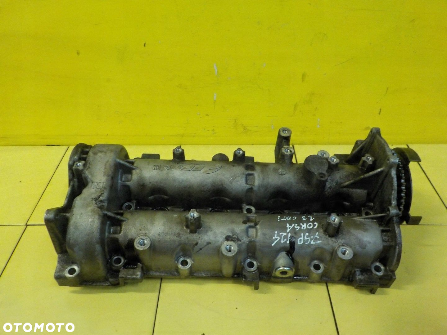 CORSA E 1.3 CDTI EURO 6 17r 95KM B13DTE pokrywa zaworow walki 552497440 - 2