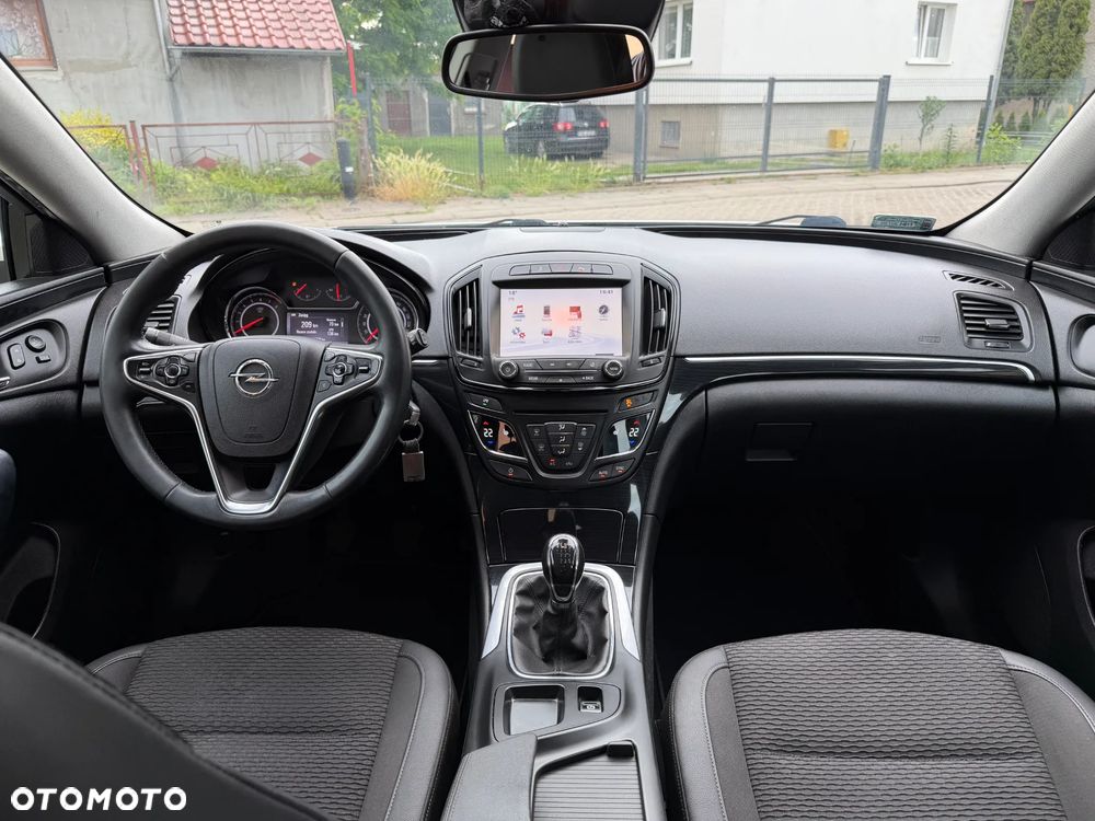 Opel Insignia 1.4 T Cosmo S&S - 25
