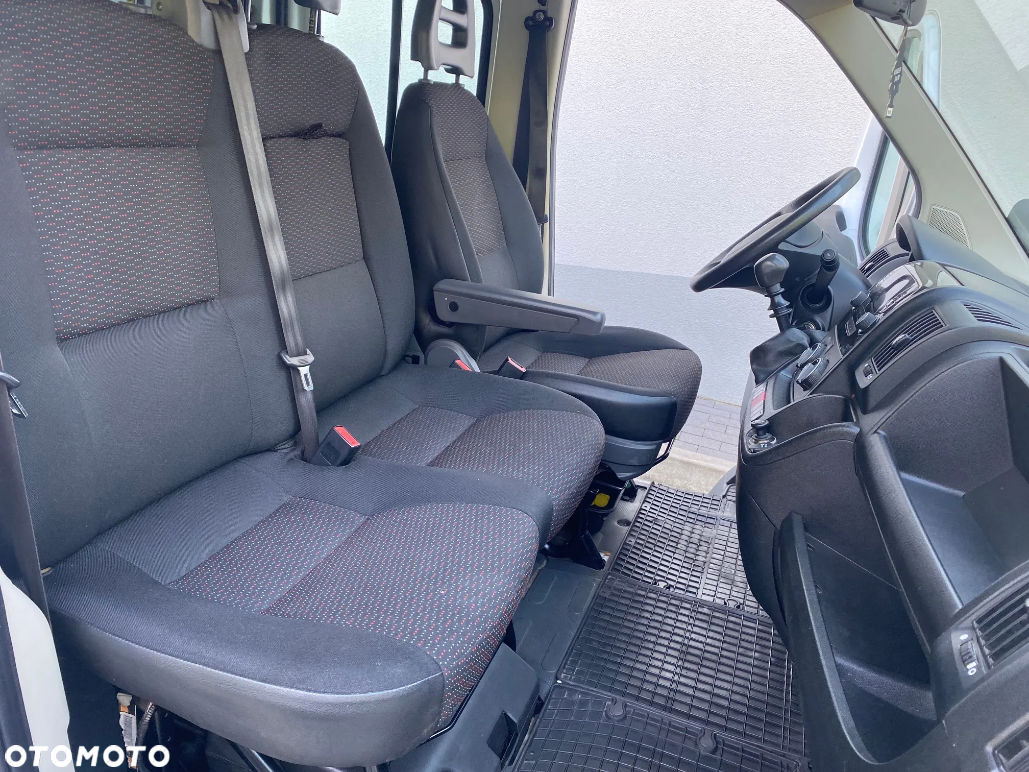 Peugeot BOXER - 13